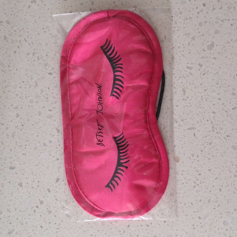 Betsy Johnson Sleeping Eye Mask